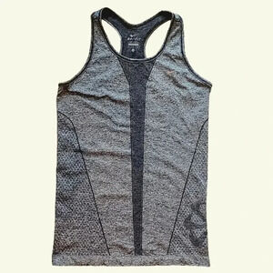 NWOT Nike DRI-FIT charcoal racerback tank w/ unique logo Size Medium